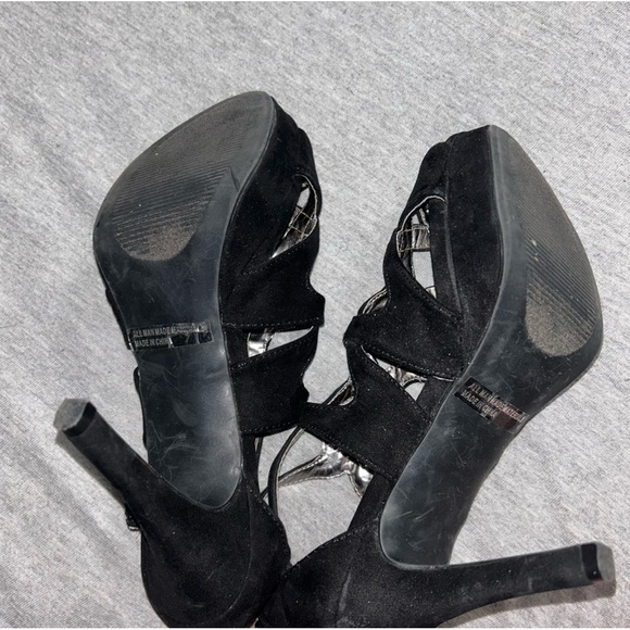 Report Strapy Heels size 8 - Picture 4 of 8